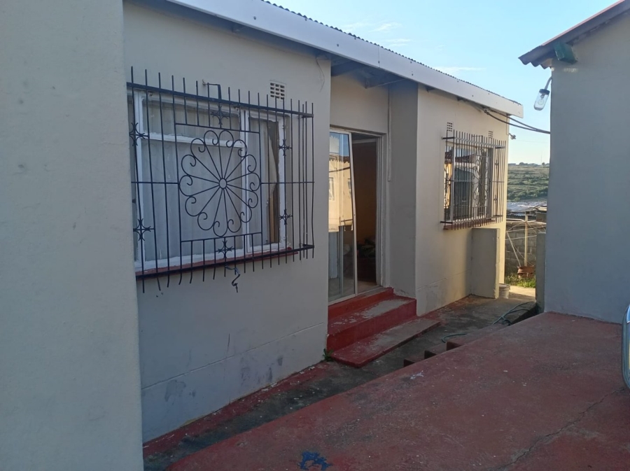2 Bedroom Property for Sale in Mdantsane Nu 16 Eastern Cape